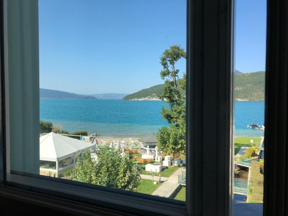 Logement Atypique Avec Vue Unique Panoramique Sur Le Lac D'Annecy, Dans Une Residence Avec Plage Et Ponton Privee Sur La Commune De Duingt Ngoại thất bức ảnh